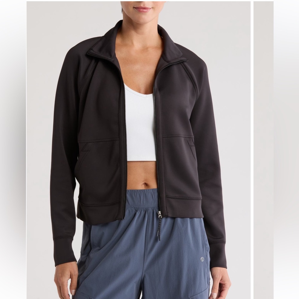 NWT-APANA Powerhouse Full Zip Sweatshirt in Size S